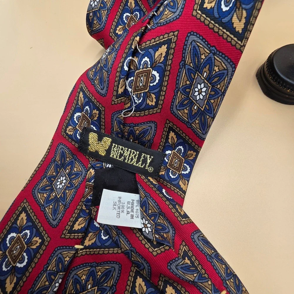 Wembley Mens Silk Necktie Red Blue Gold Geometric Medallion Pattern Made in USA
